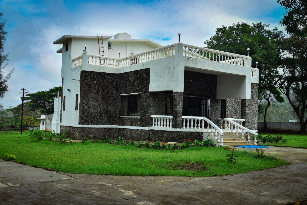 Whispering Woods Villa And Eco Farms Lonavala Exterior photo